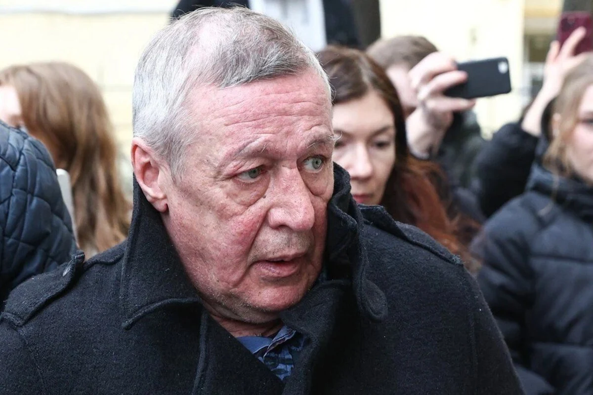 Михаил Ефремов после длительного перерыва может вернуться на сцену в новом спектакле Никиты Михалкова