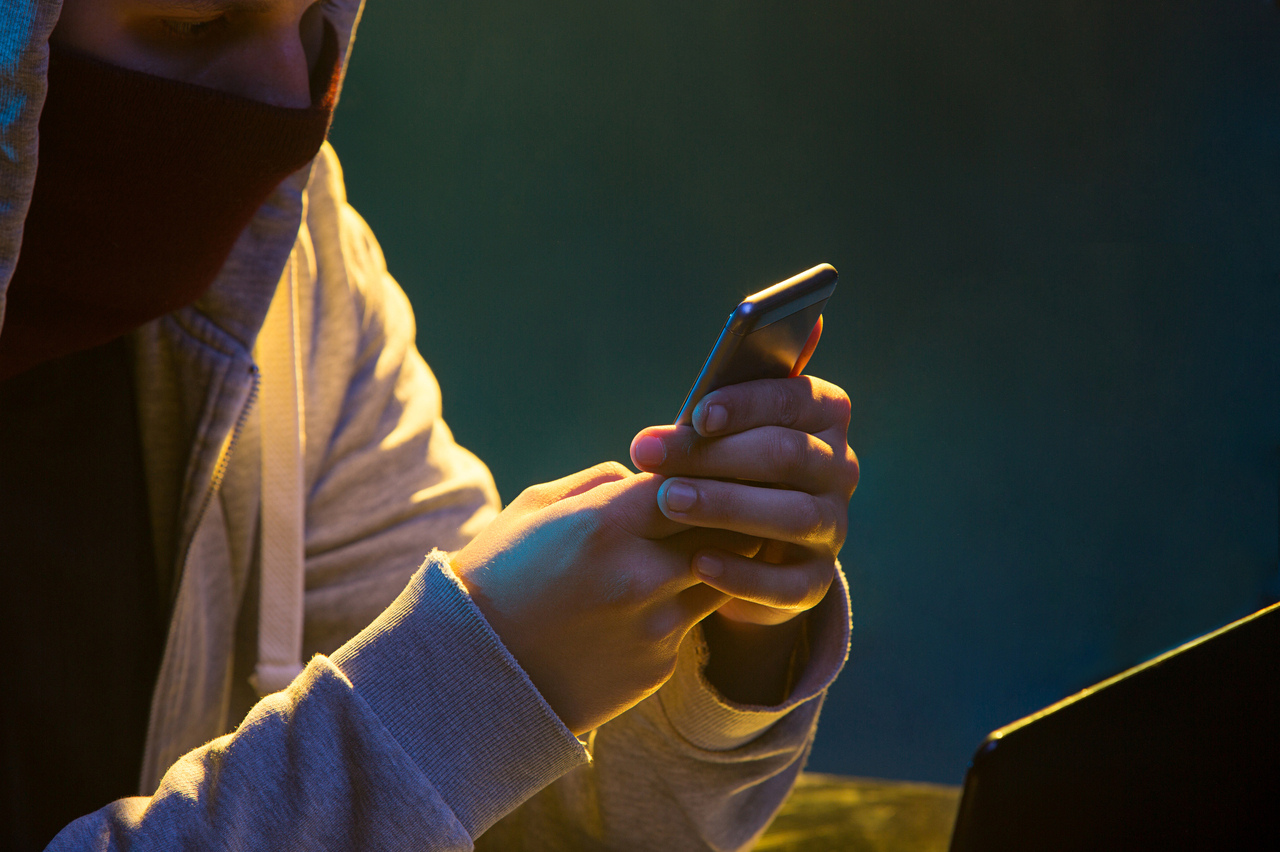 Мошенничество с кражей Apple ID: что делать если заблокировали iPhone через iCloud